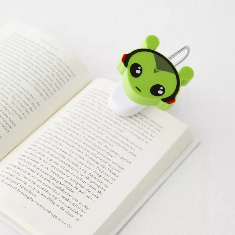 🟠NWT Alien Book Light